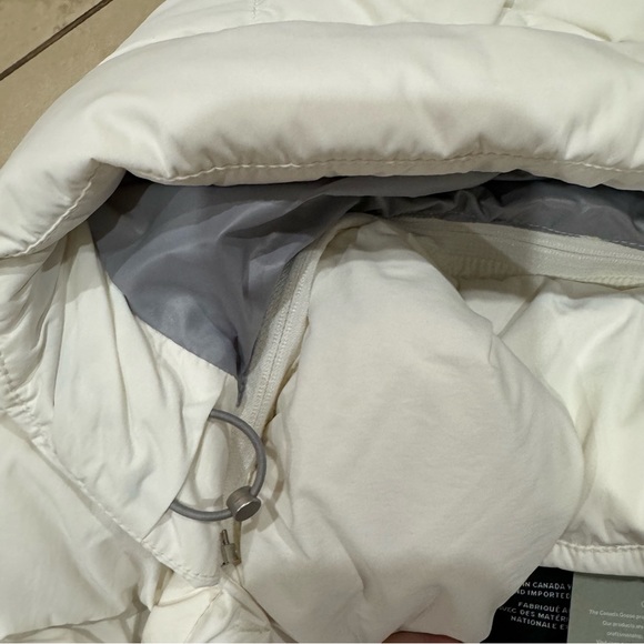 NWT Canada Goose Aurora Jacket White Water Repellent and Wind Resistant Puffer - Picture 10 of 14